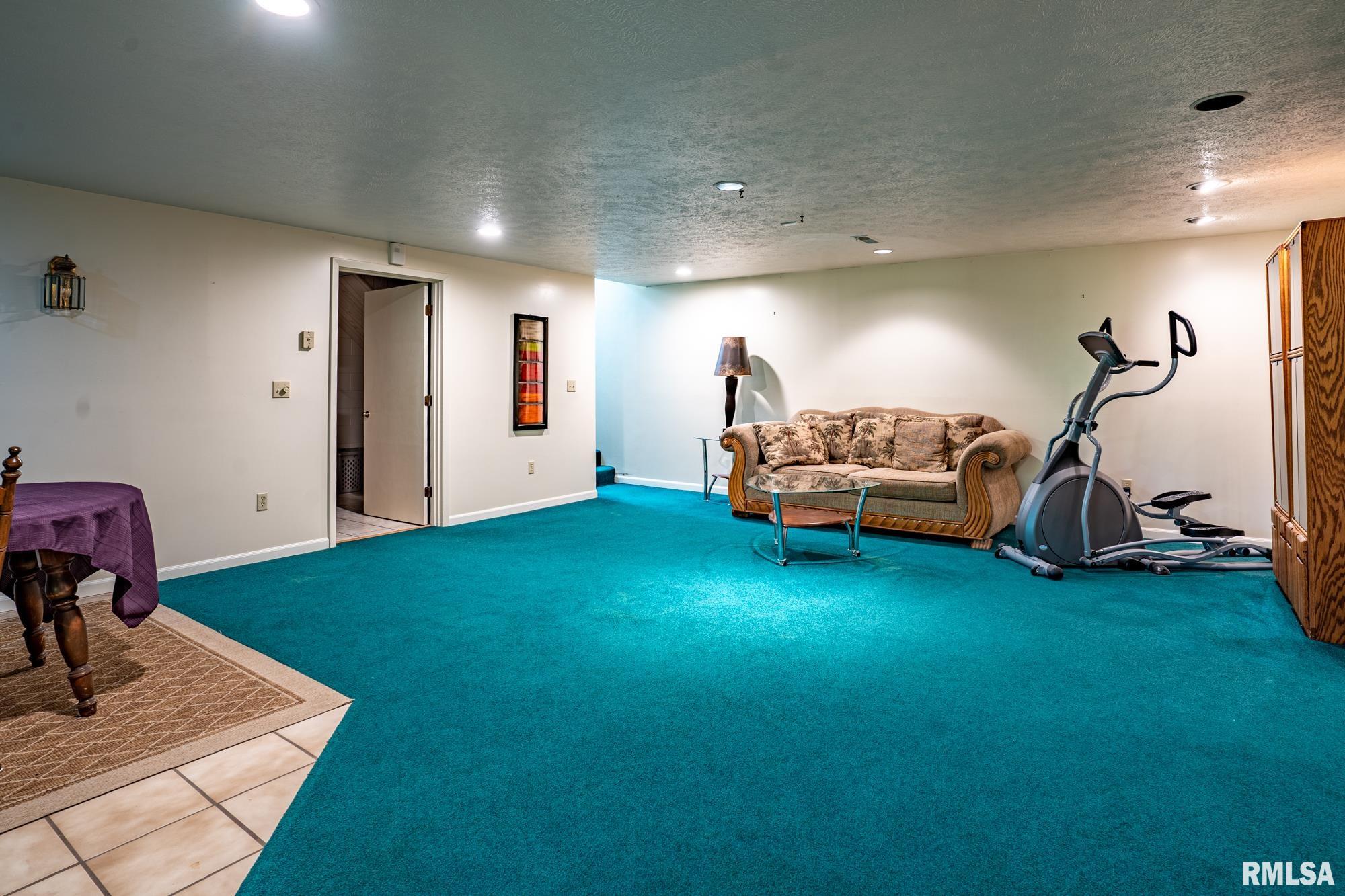 1503 Hickory Point Road Metamora, IL 61548 - Photo 44 of 76