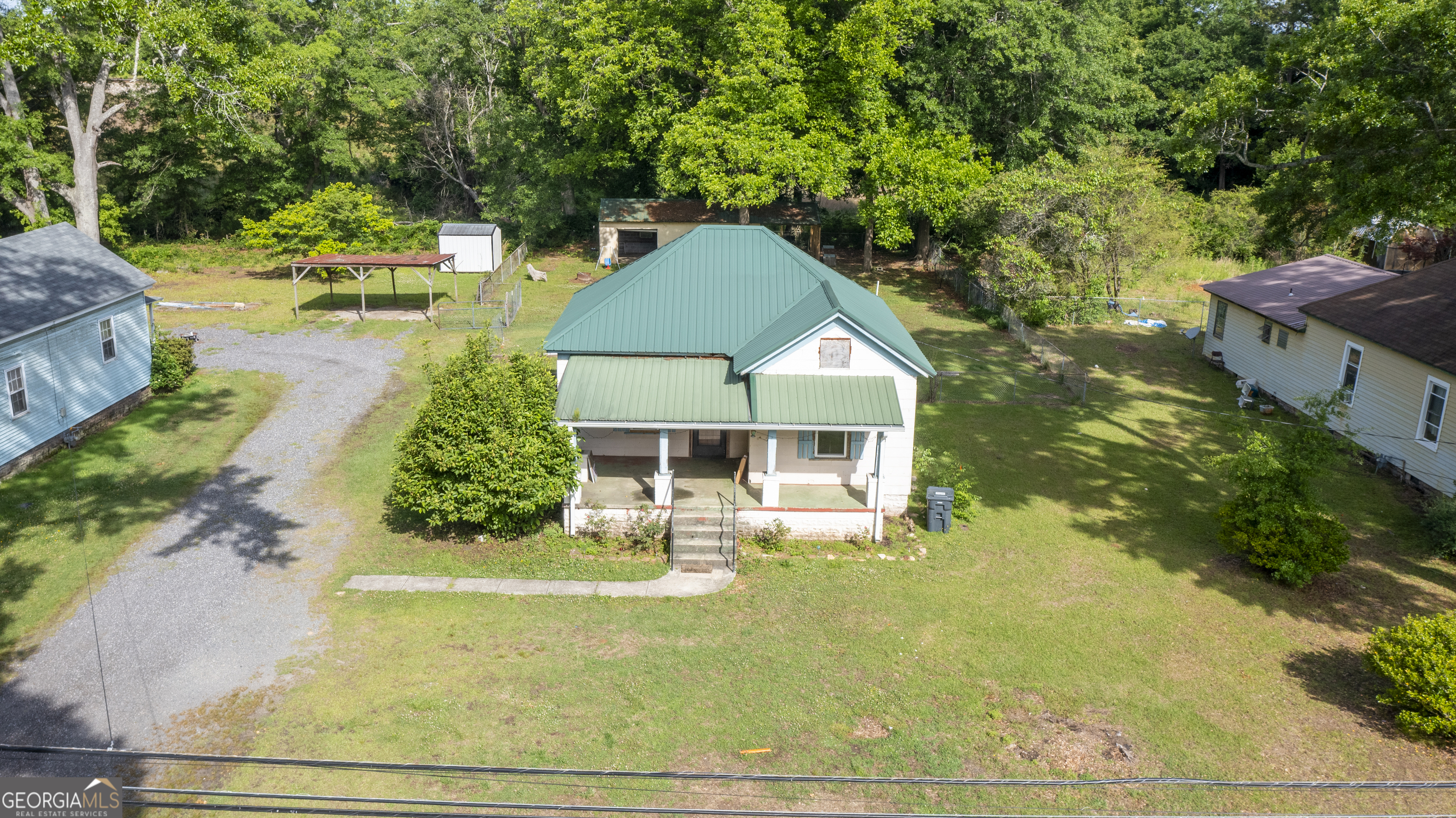 4 Johnson Avenue Manchester, GA 31816 - Photo 2 of 37
