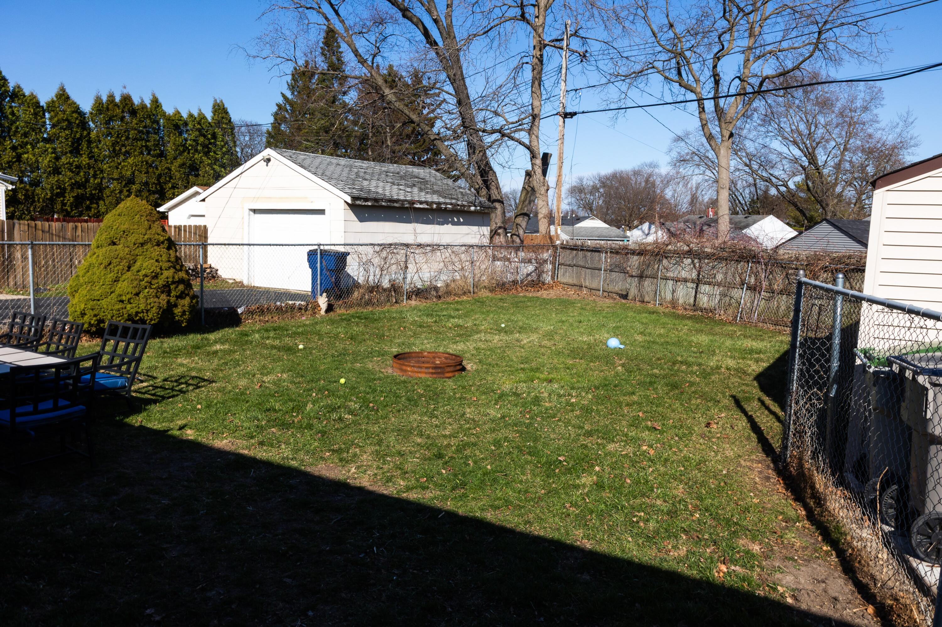 3418 South 63rd Street Milwaukee, WI 53219 - Photo 4 of 20 3418 23