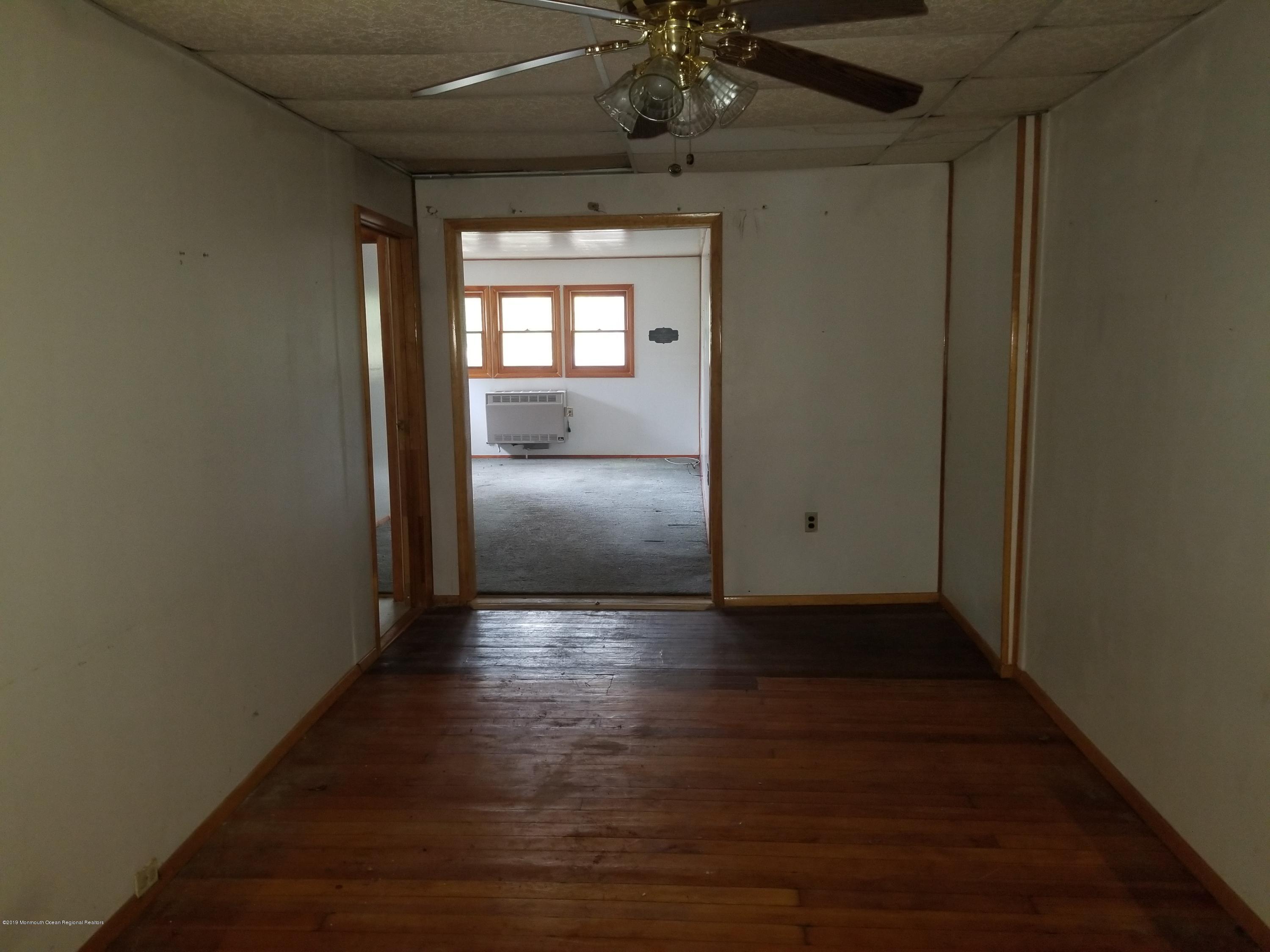 418 County Road 539 Cream Ridge, NJ 08514 - Photo 6 of 29 20191010_114154