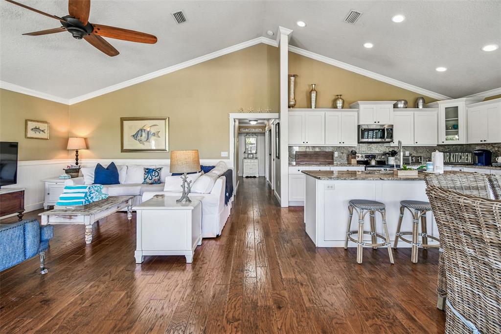 612 Fern Street Anna Maria, FL 34216 - Photo 13 of 81