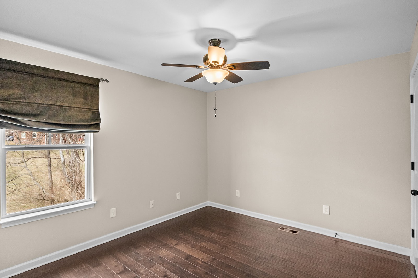 1008 Dawson Road White Bluff, TN 37187 - Photo 16 of 37 Gallery Image 16