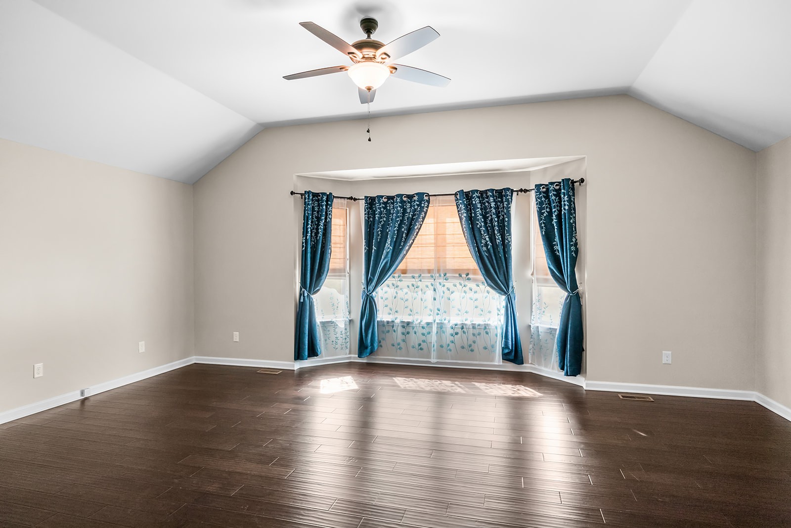 1008 Dawson Road White Bluff, TN 37187 - Photo 10 of 37 Gallery Image 10