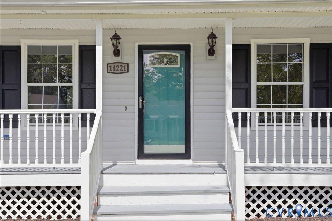 14221 Bermuda Point Court Chester, VA 23836 - Photo 5 of 47