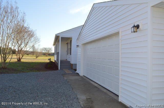 5216 Pampa Road Gloucester, VA 23061 - Photo 4 of 20 Gallery Image 4