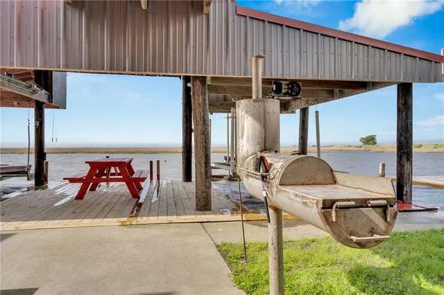 $219,000 | 150 Madison Canal Court, Montegut, LA 70377