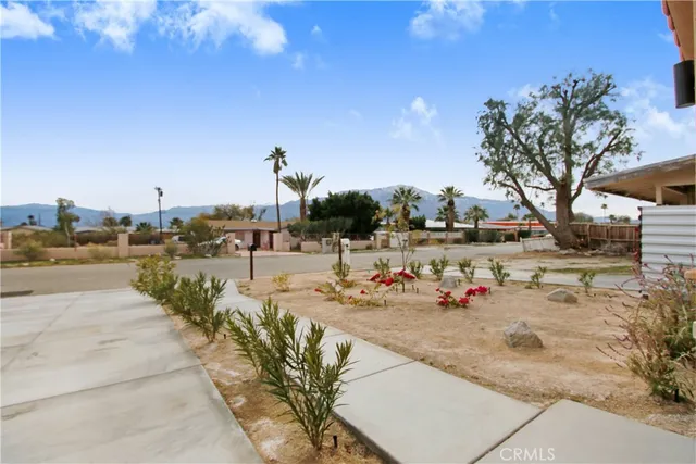 a view of a basketball court