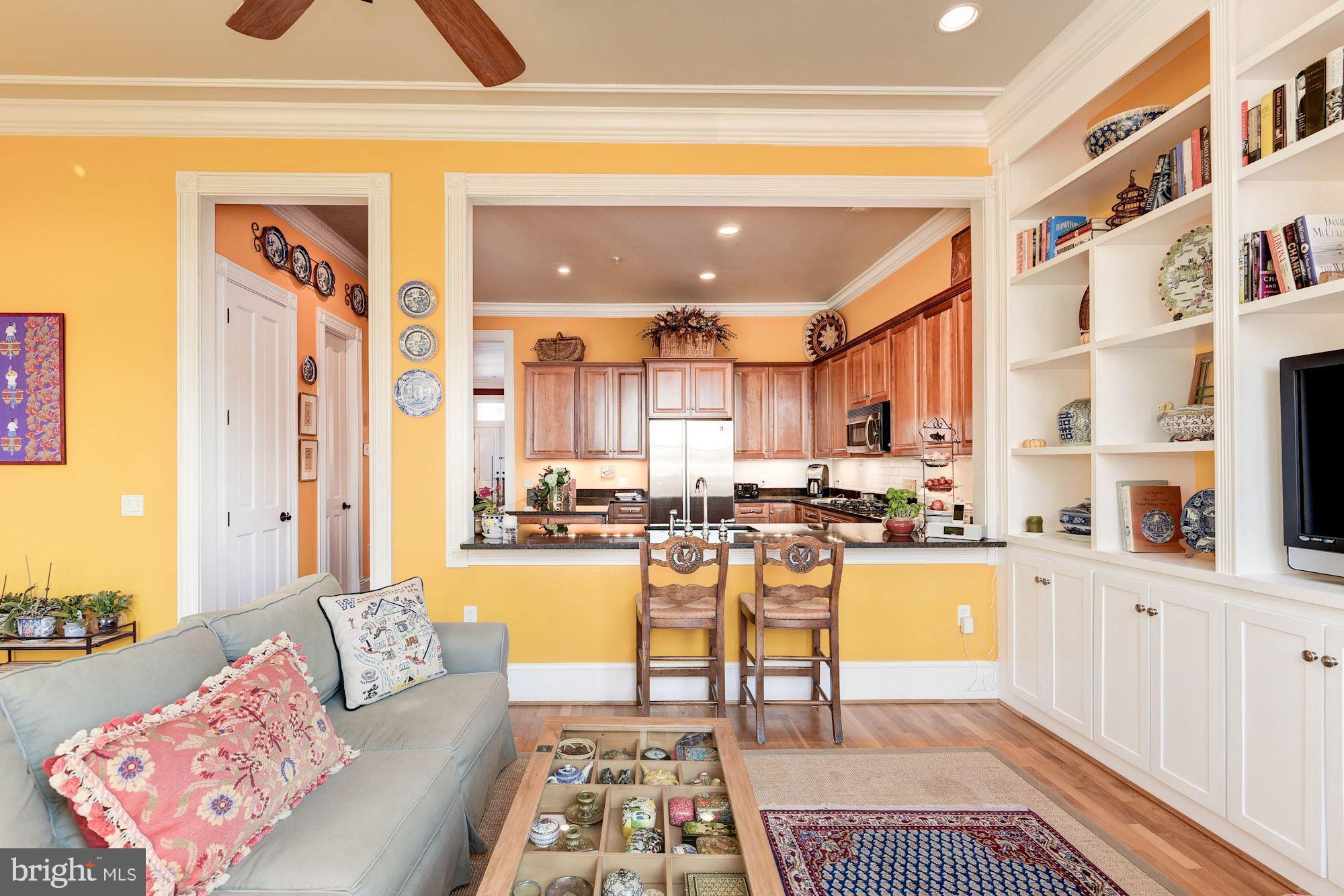 407 G Street Southeast Washington, DC 20003 - Photo 11 of 30 Family Room