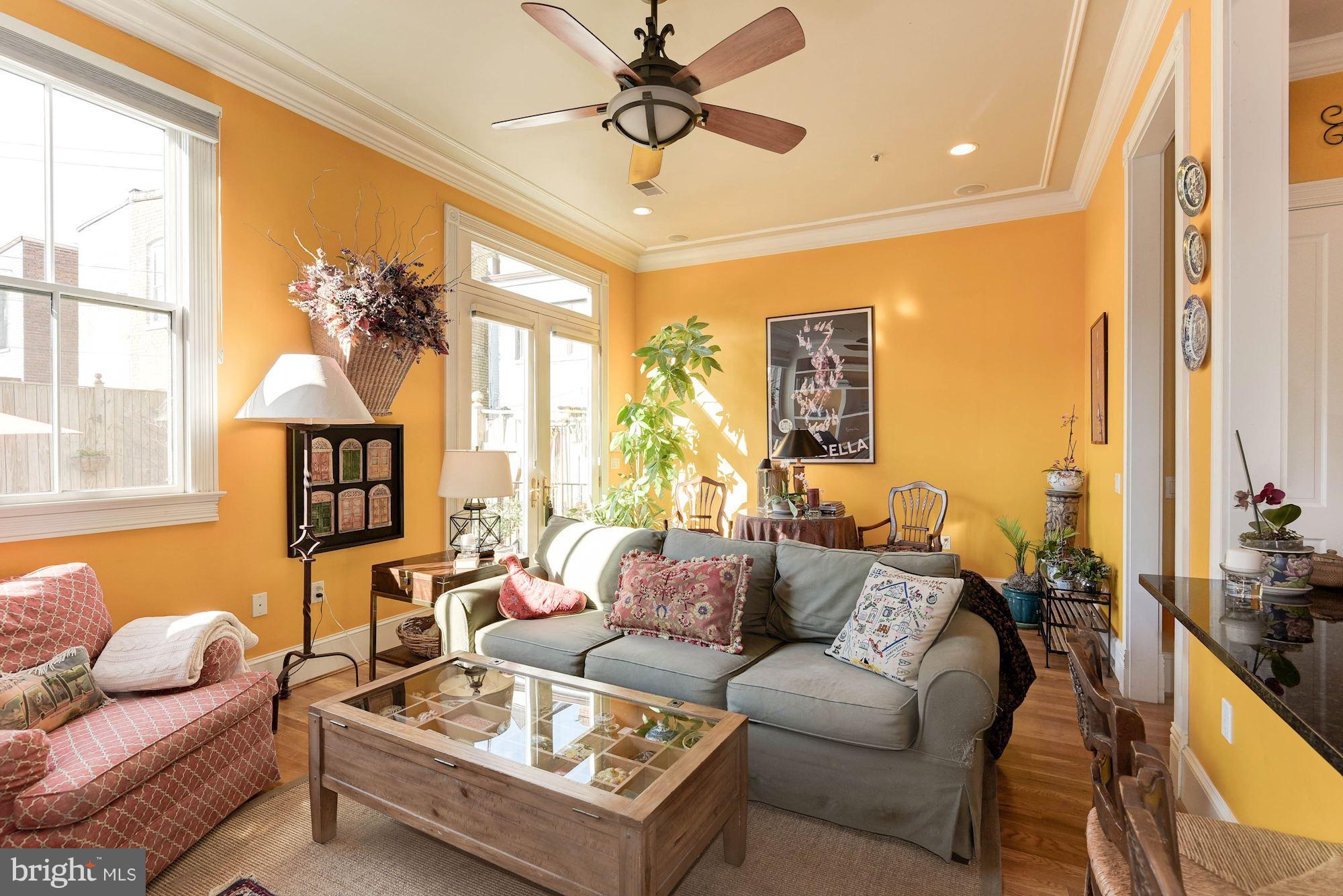 407 G Street Southeast Washington, DC 20003 - Photo 12 of 30 Family Room