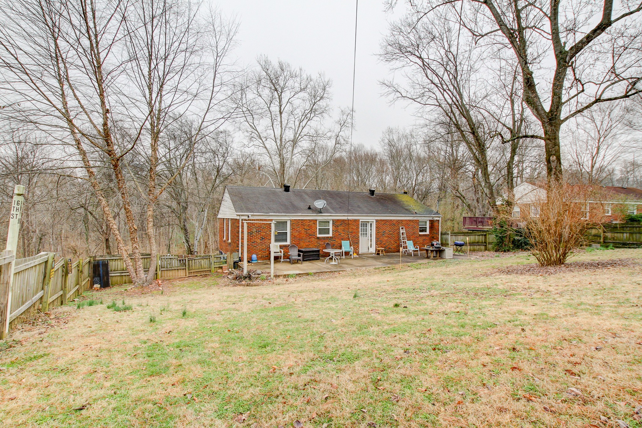 1681 Valley Road Clarksville, TN 37043 - Photo 30 of 33 Gallery Image 30