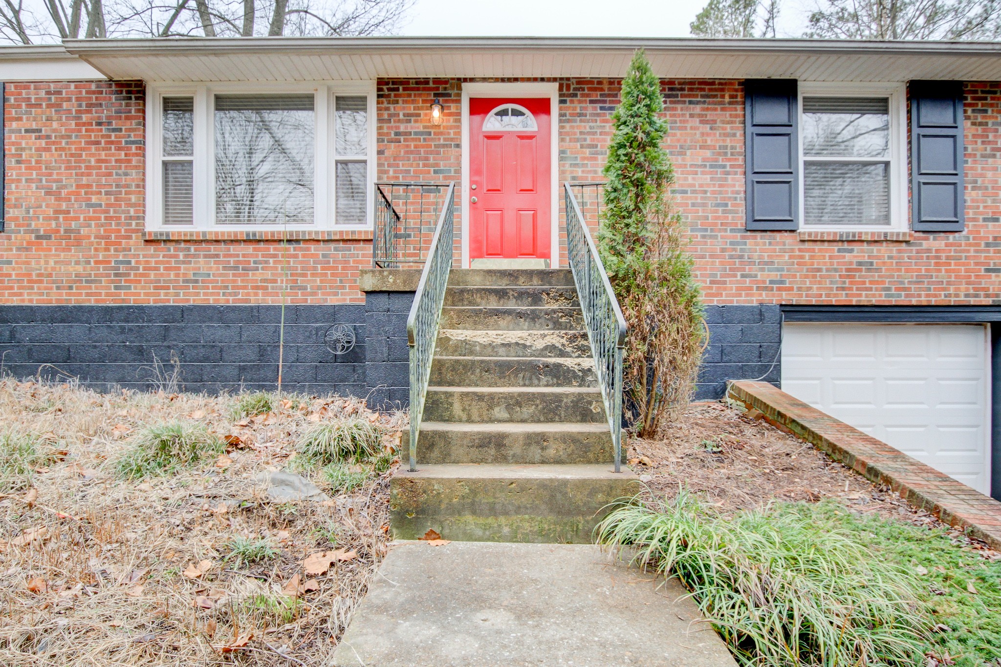 1681 Valley Road Clarksville, TN 37043 - Photo 7 of 33 Gallery Image 7