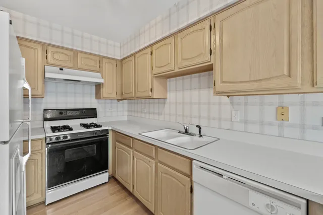 $360,000 | 1150 Coventry Lane, Bolingbrook, IL 60440