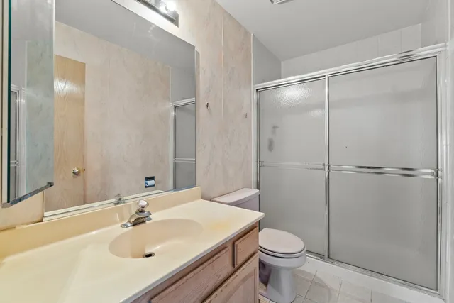 $360,000 | 1150 Coventry Lane, Bolingbrook, IL 60440