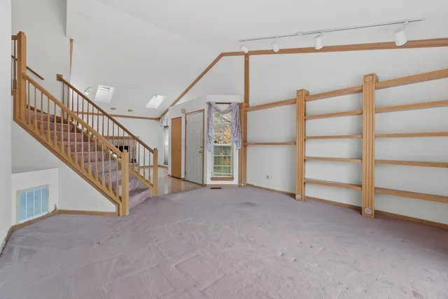 $360,000 | 1150 Coventry Lane, Bolingbrook, IL 60440