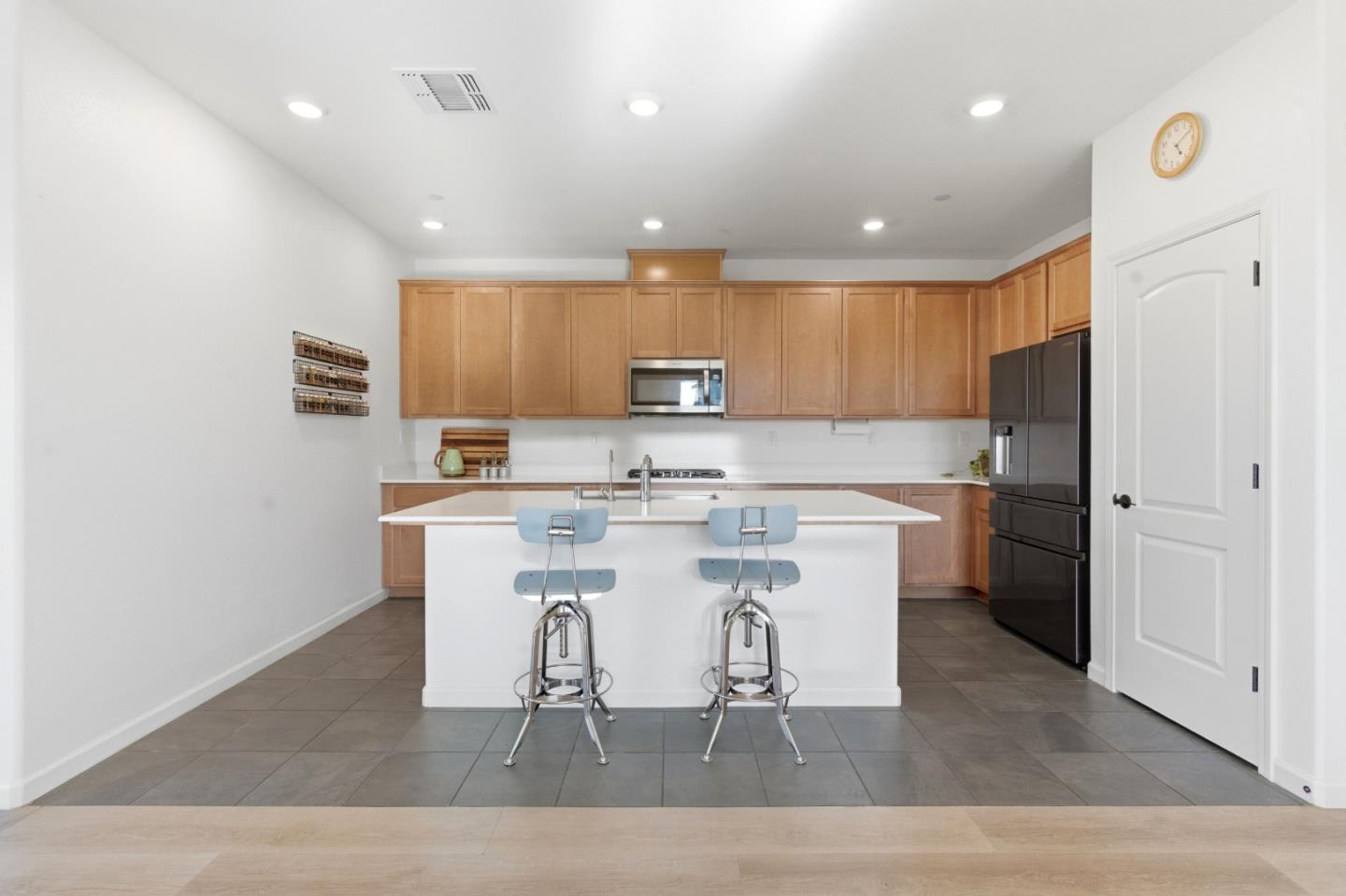 1920 Dylan Street Hollister, CA 95023 - Photo 9 of 30
