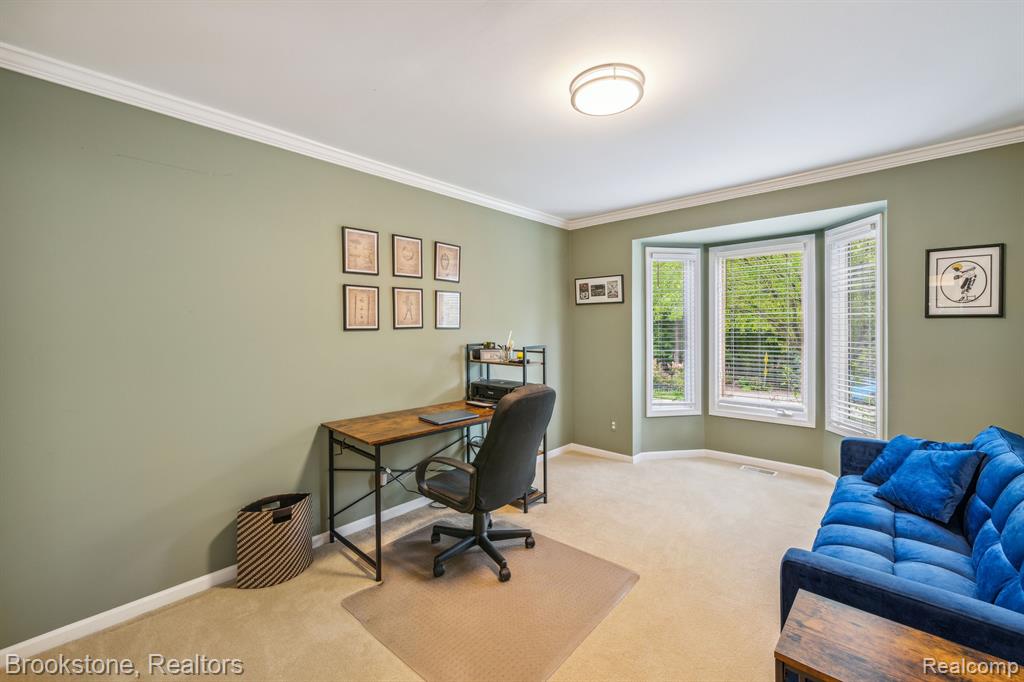 576 Bloomer Ridge Drive Rochester, MI 48307 - Photo 20 of 48