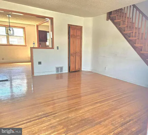 $1,800 | 1142 Elbridge Street, Philadelphia, PA 19111