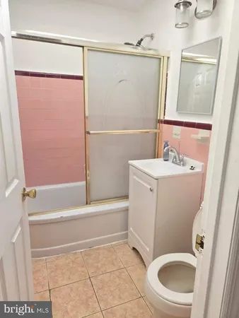 $1,800 | 1142 Elbridge Street, Philadelphia, PA 19111