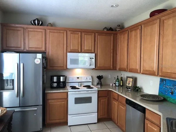 $3,500 | 5185 6th Way North, St. Petersburg, FL 33703