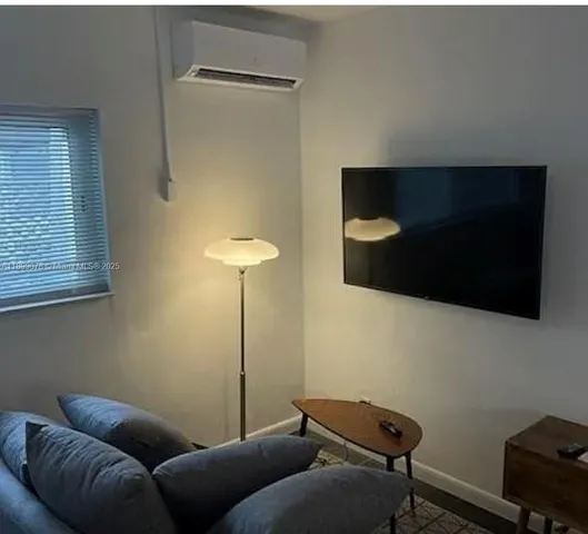 $849,000 | 1004 West Las Olas Boulevard, Fort Lauderdale, FL 33312