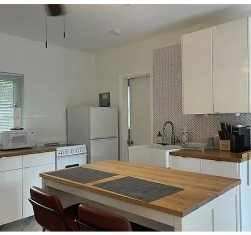 $849,000 | 1004 West Las Olas Boulevard, Fort Lauderdale, FL 33312