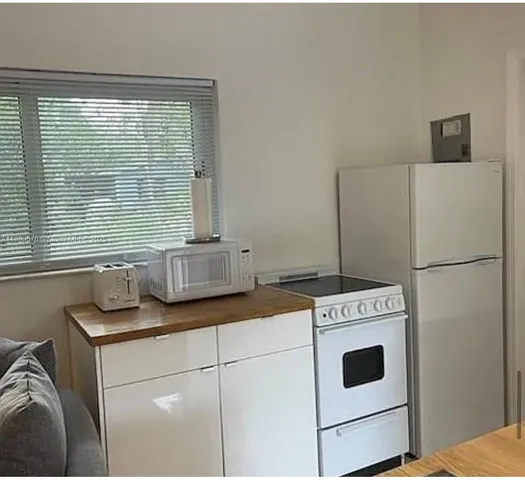 $849,000 | 1004 West Las Olas Boulevard, Fort Lauderdale, FL 33312