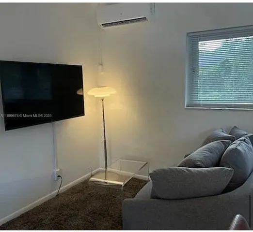 $849,000 | 1004 West Las Olas Boulevard, Fort Lauderdale, FL 33312