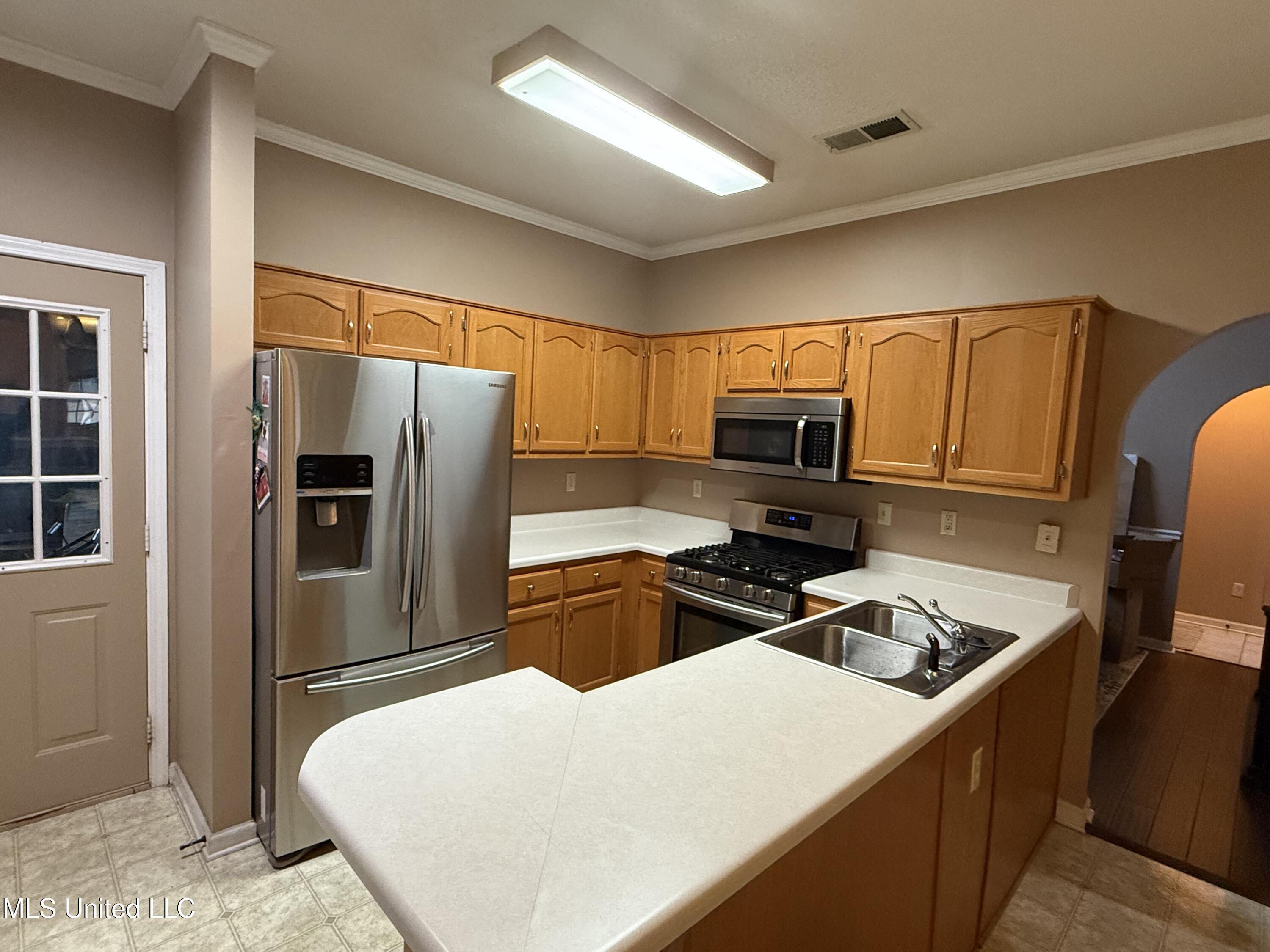 2843 Dulaney Road Tunica, MS 38676 - Photo 6 of 14 Kitchen