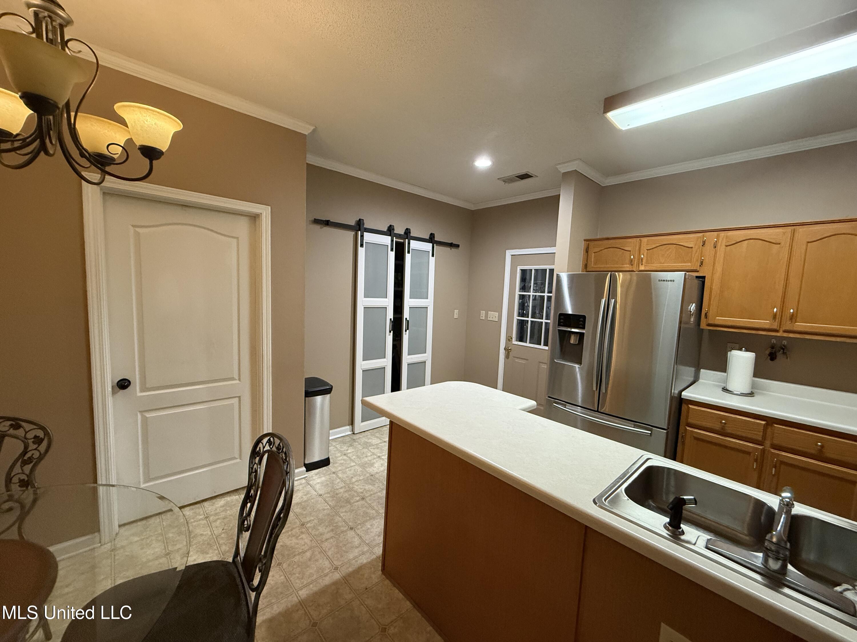 2843 Dulaney Road Tunica, MS 38676 - Photo 7 of 14 Kitchen