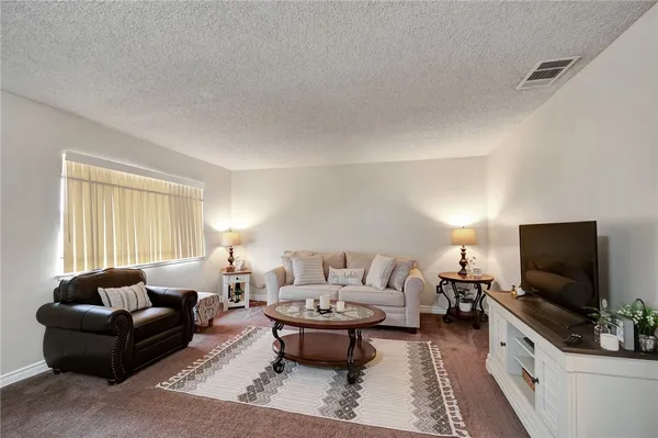 $206,000 | 3504 Rainbow Lane, Highland, CA 92346