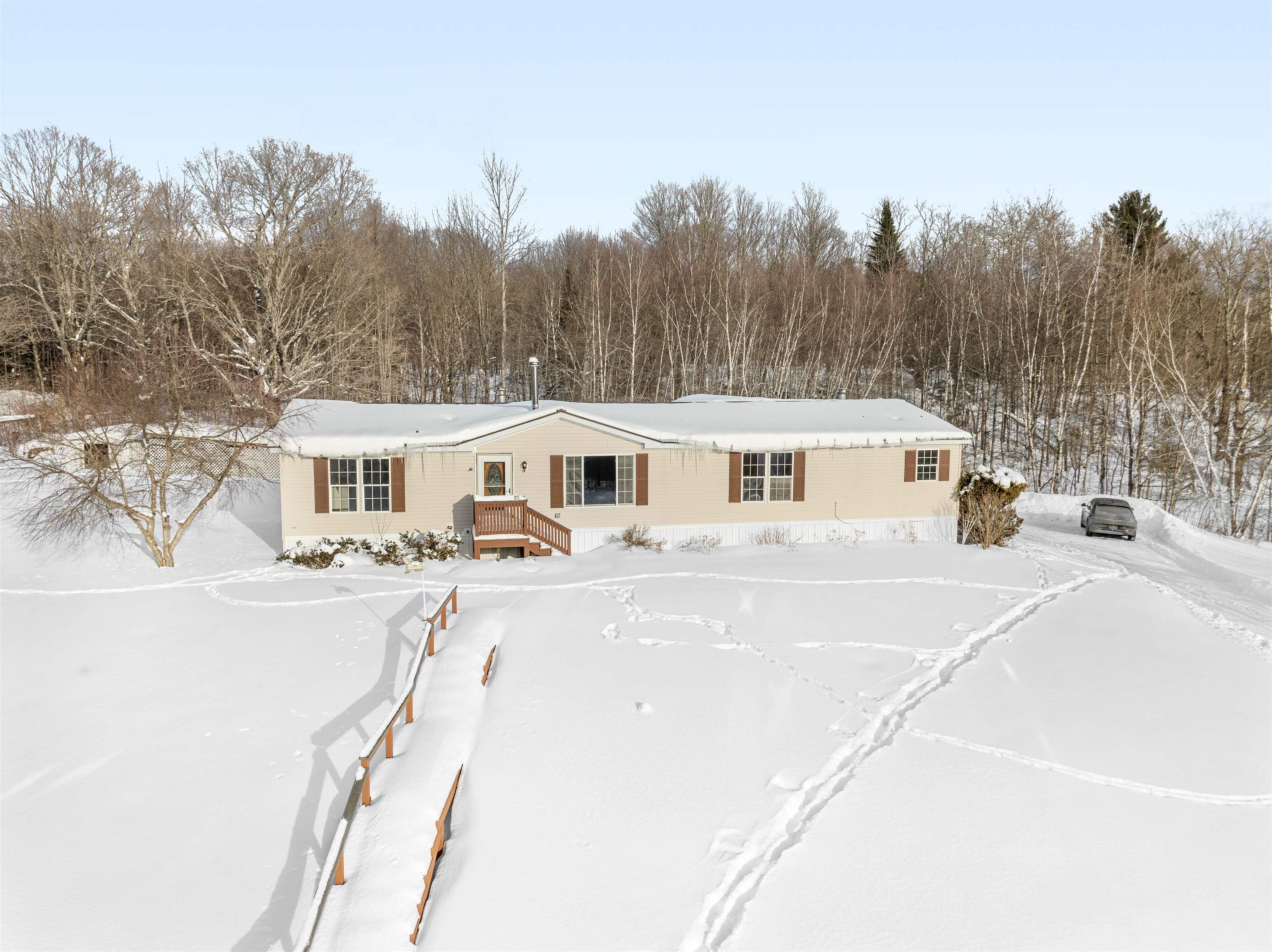 203 Gonyeau Road Plainfield, VT 05667 - Photo 2 of 53