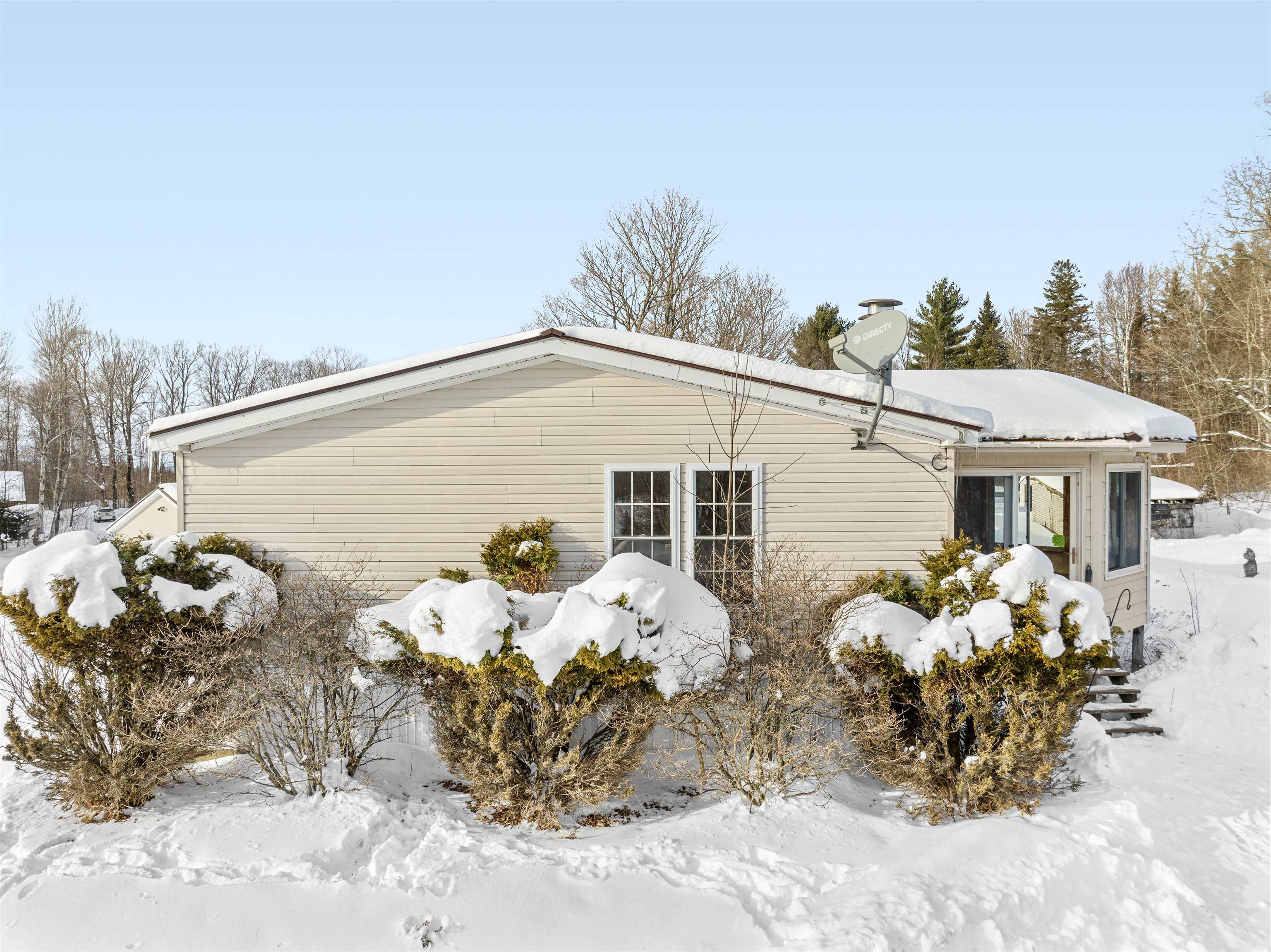 203 Gonyeau Road Plainfield, VT 05667 - Photo 3 of 53