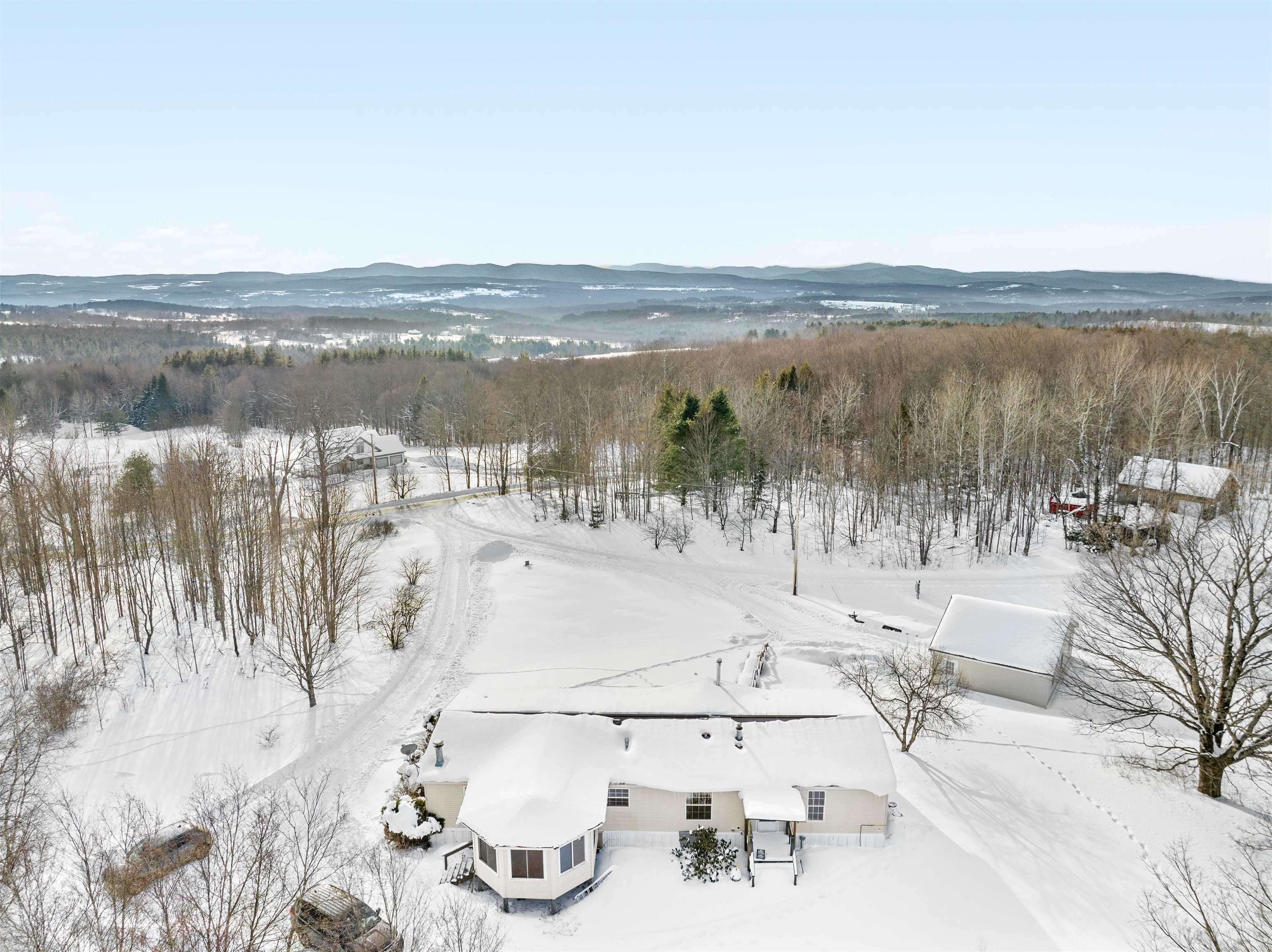 203 Gonyeau Road Plainfield, VT 05667 - Photo 5 of 53