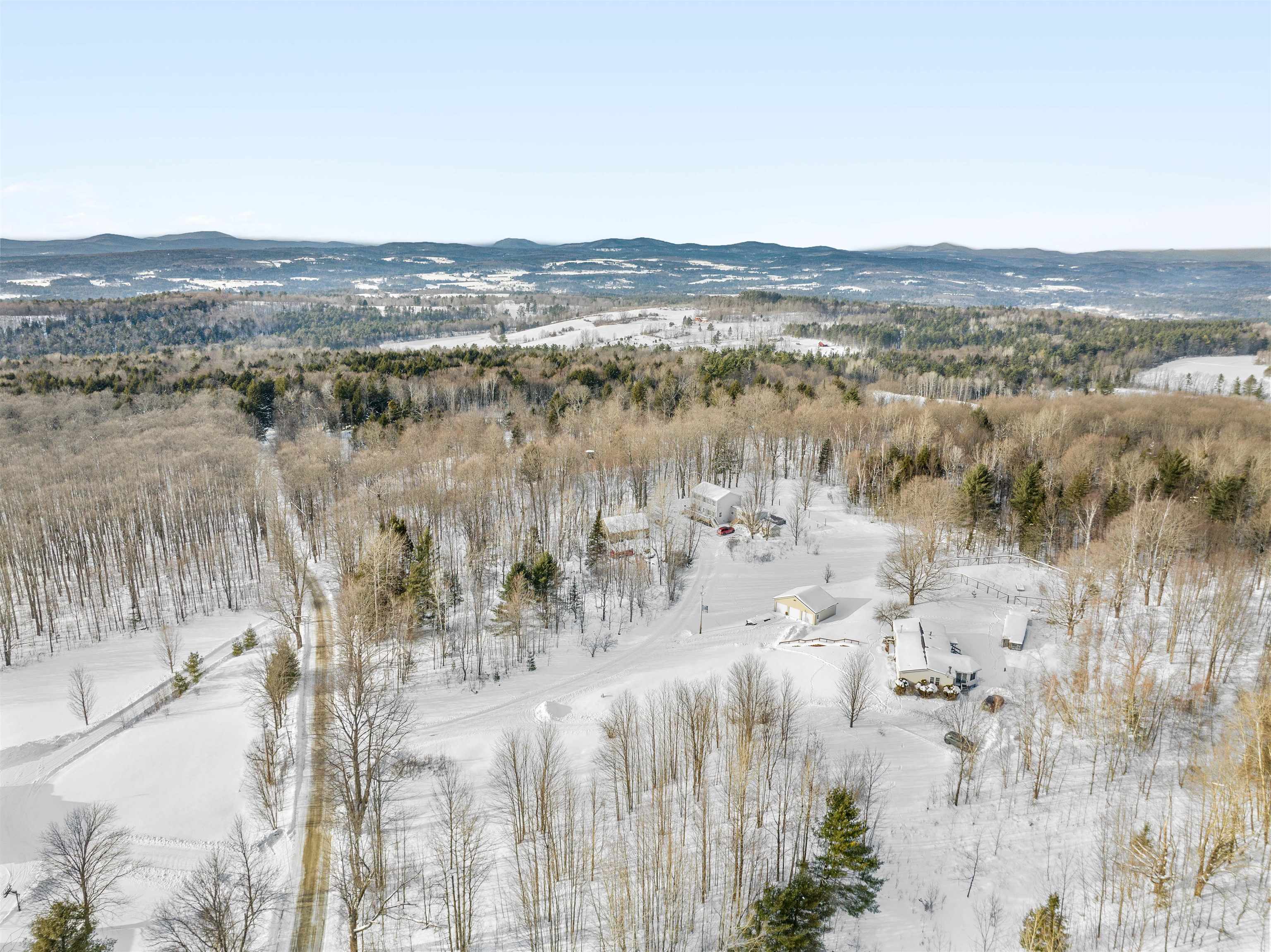 203 Gonyeau Road Plainfield, VT 05667 - Photo 8 of 53