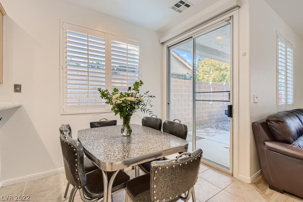 3705 Spring Shadow Road Las Vegas, NV 89129 - Photo 13 of 30 Gallery Image 13