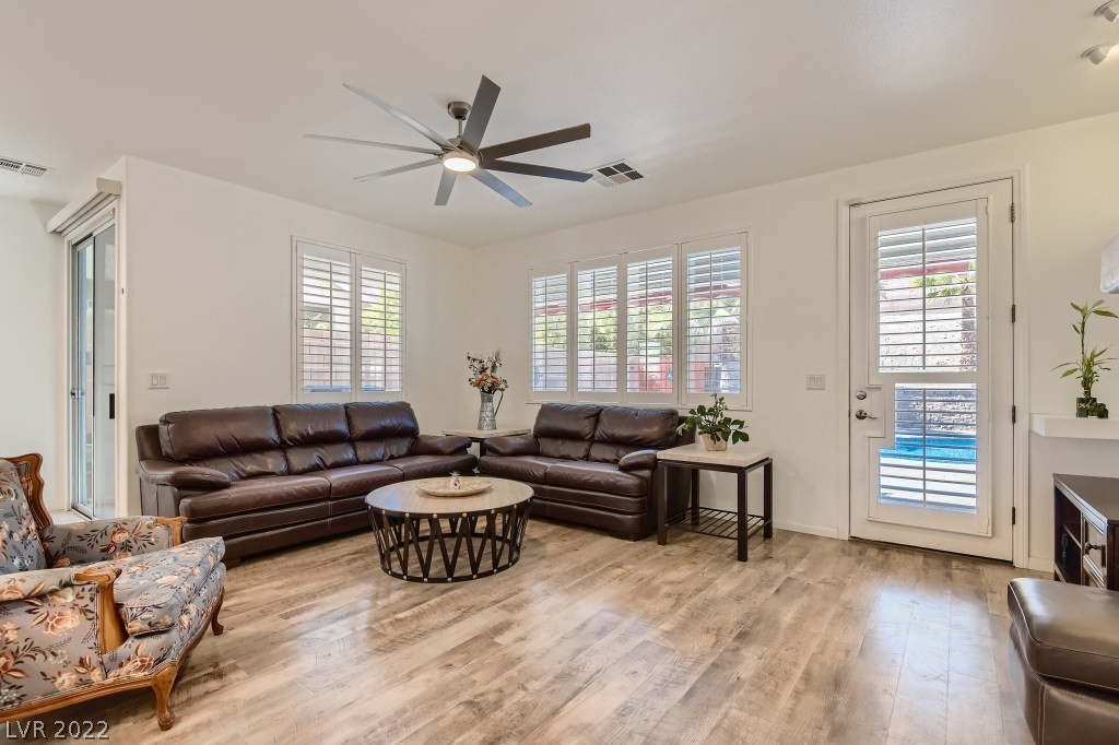 3705 Spring Shadow Road Las Vegas, NV 89129 - Photo 15 of 30 Gallery Image 15