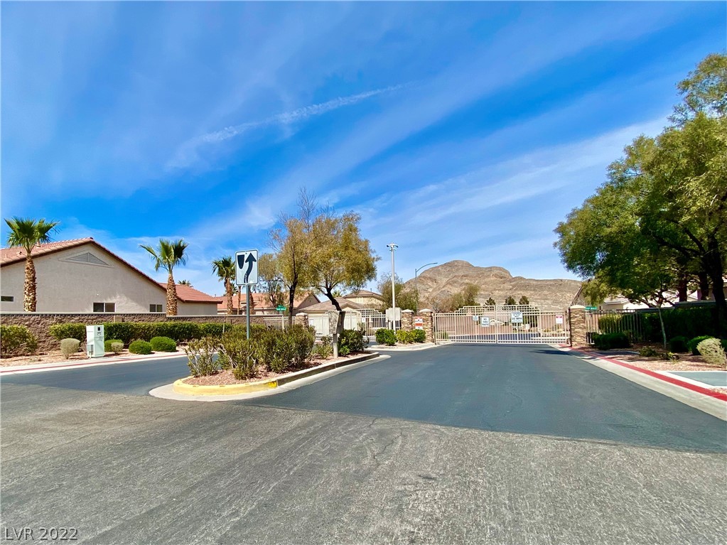 3705 Spring Shadow Road Las Vegas, NV 89129 - Photo 29 of 30 Gallery Image 29
