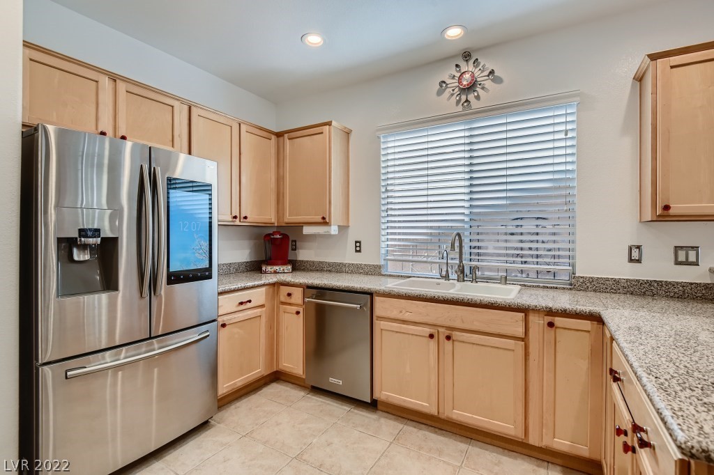 3705 Spring Shadow Road Las Vegas, NV 89129 - Photo 10 of 30 Gallery Image 10