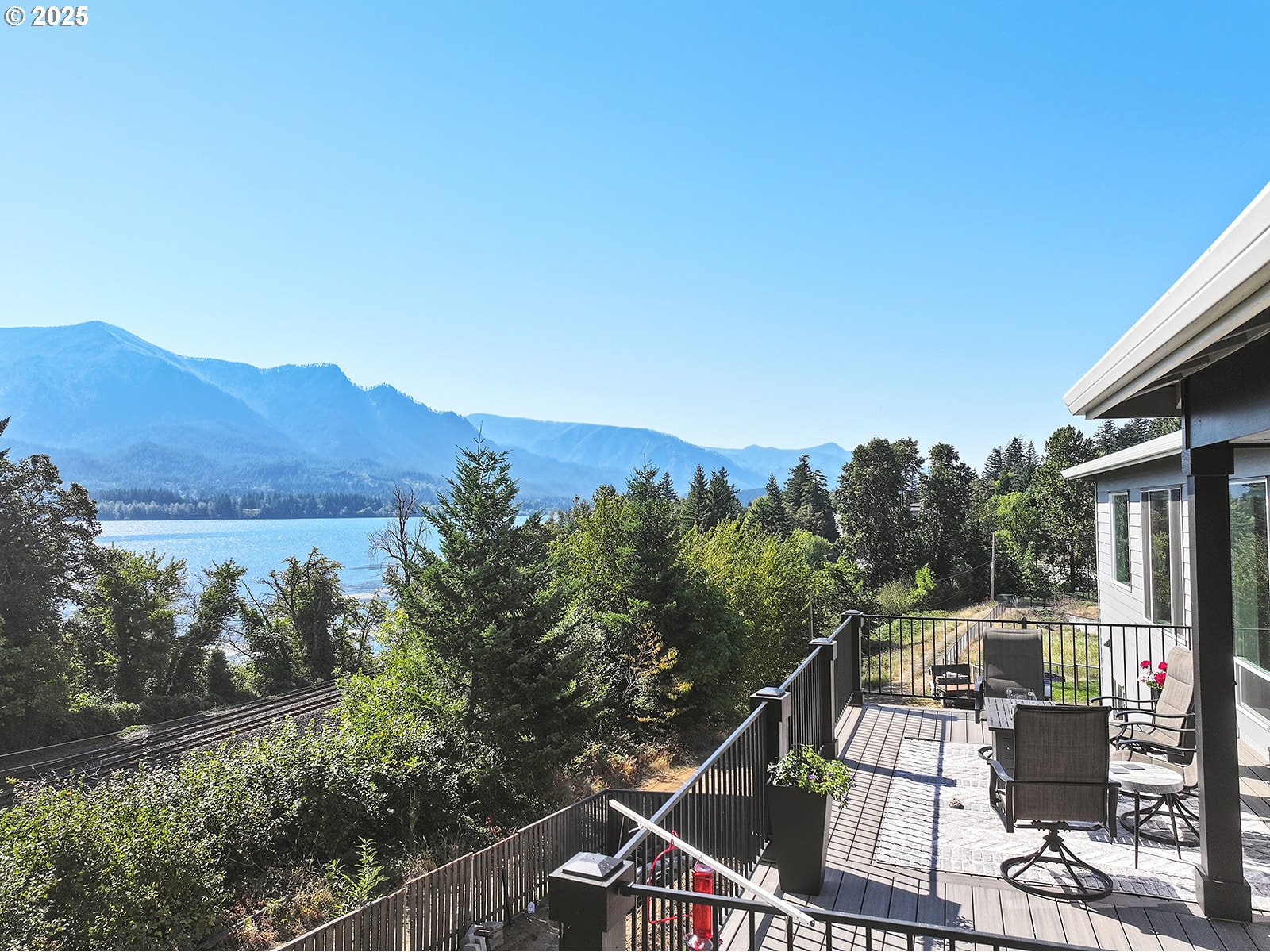 220 Lower Basso Circle Stevenson, WA 98648 - Photo 7 of 42