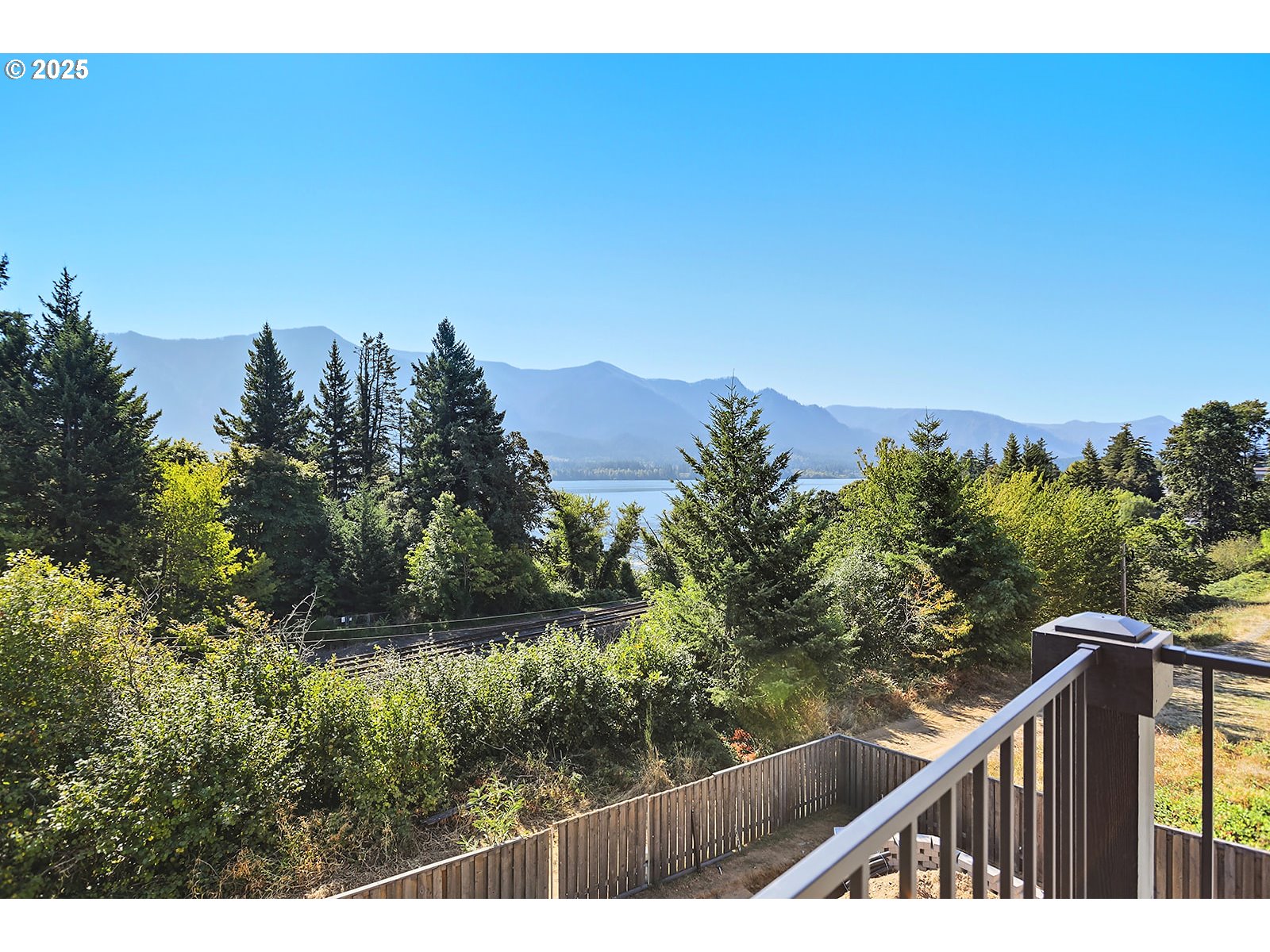 220 Lower Basso Circle Stevenson, WA 98648 - Photo 10 of 42