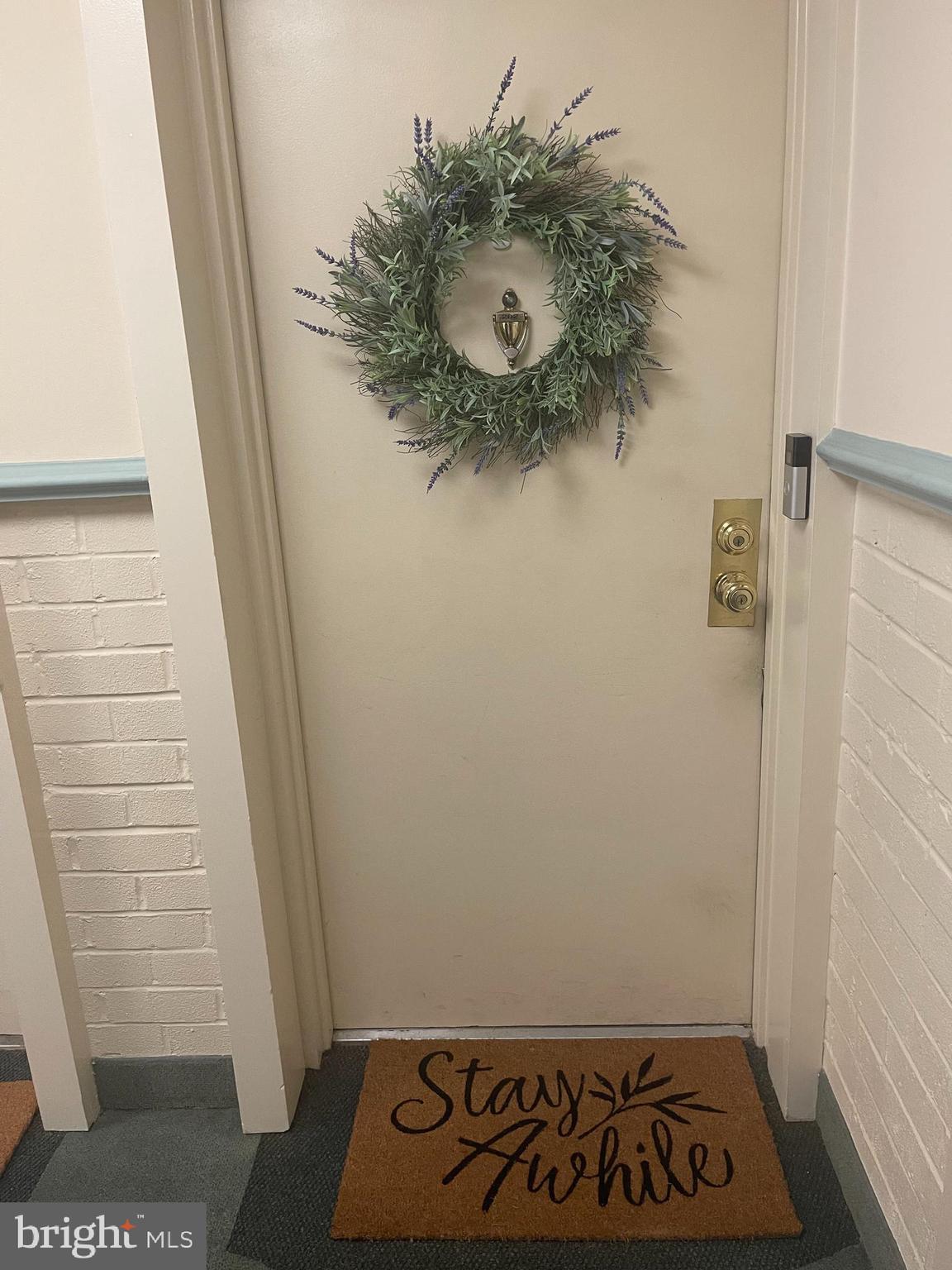 8015 Mandan Road, Unit 202 Greenbelt, MD 20770 - Photo 3 of 52 a view of walk in closet