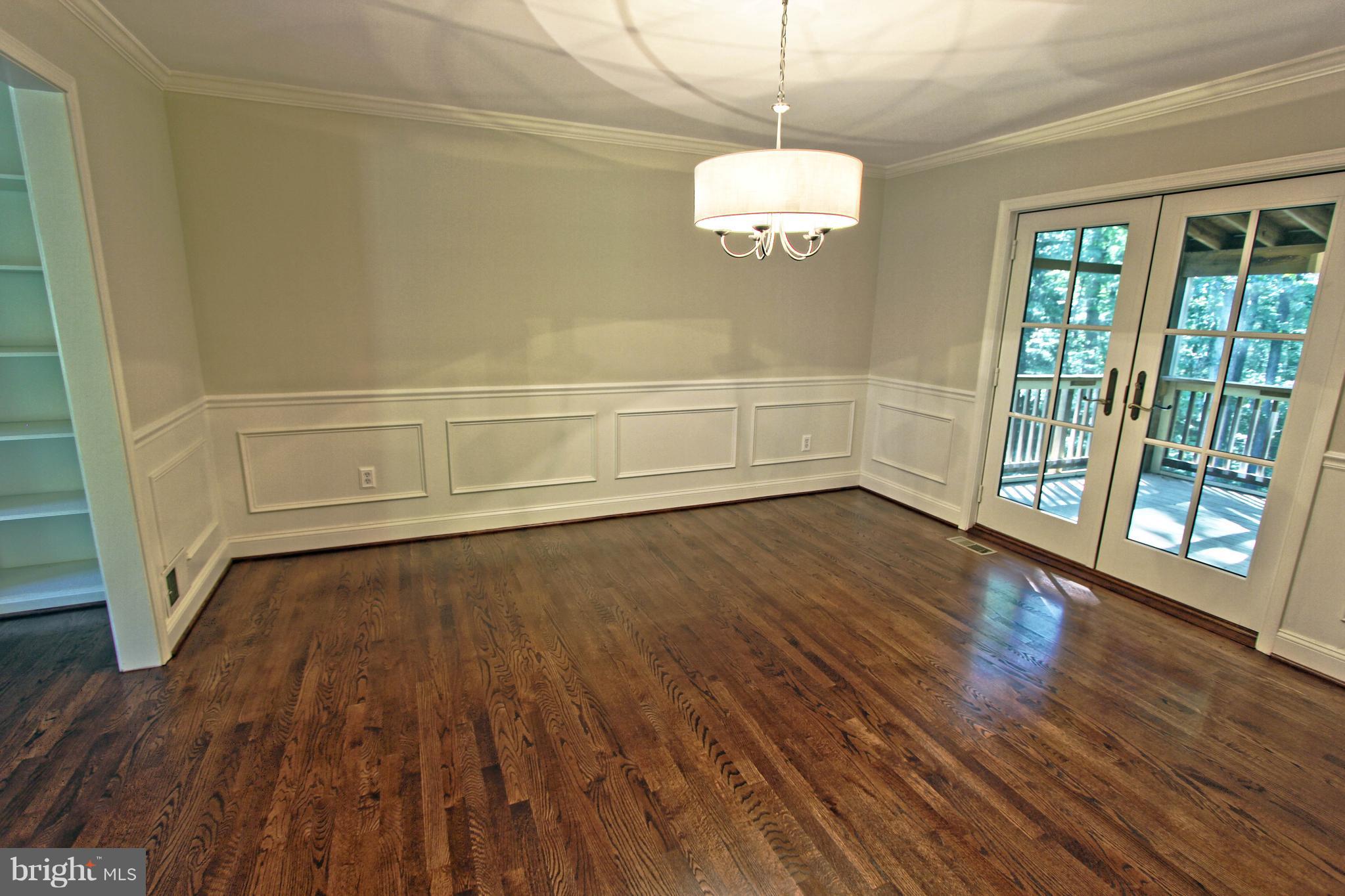 5108 Pheasant Ridge Road Fairfax, VA 22030 - Photo 7 of 30 Dining Room