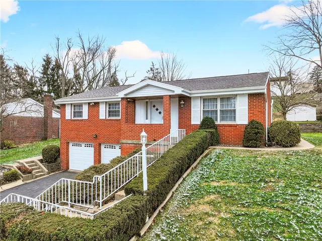 $359,900 | 608 Carrara Drive, Allison Park, PA 15101