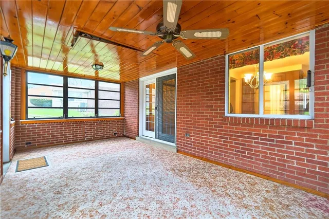 $359,900 | 608 Carrara Drive, Allison Park, PA 15101