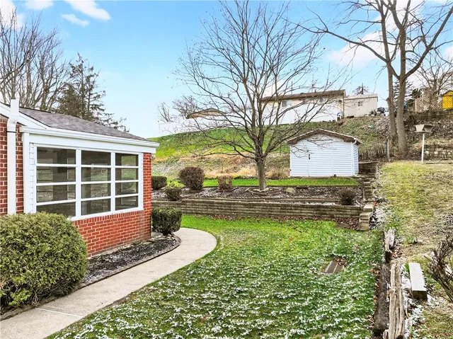 $359,900 | 608 Carrara Drive, Allison Park, PA 15101