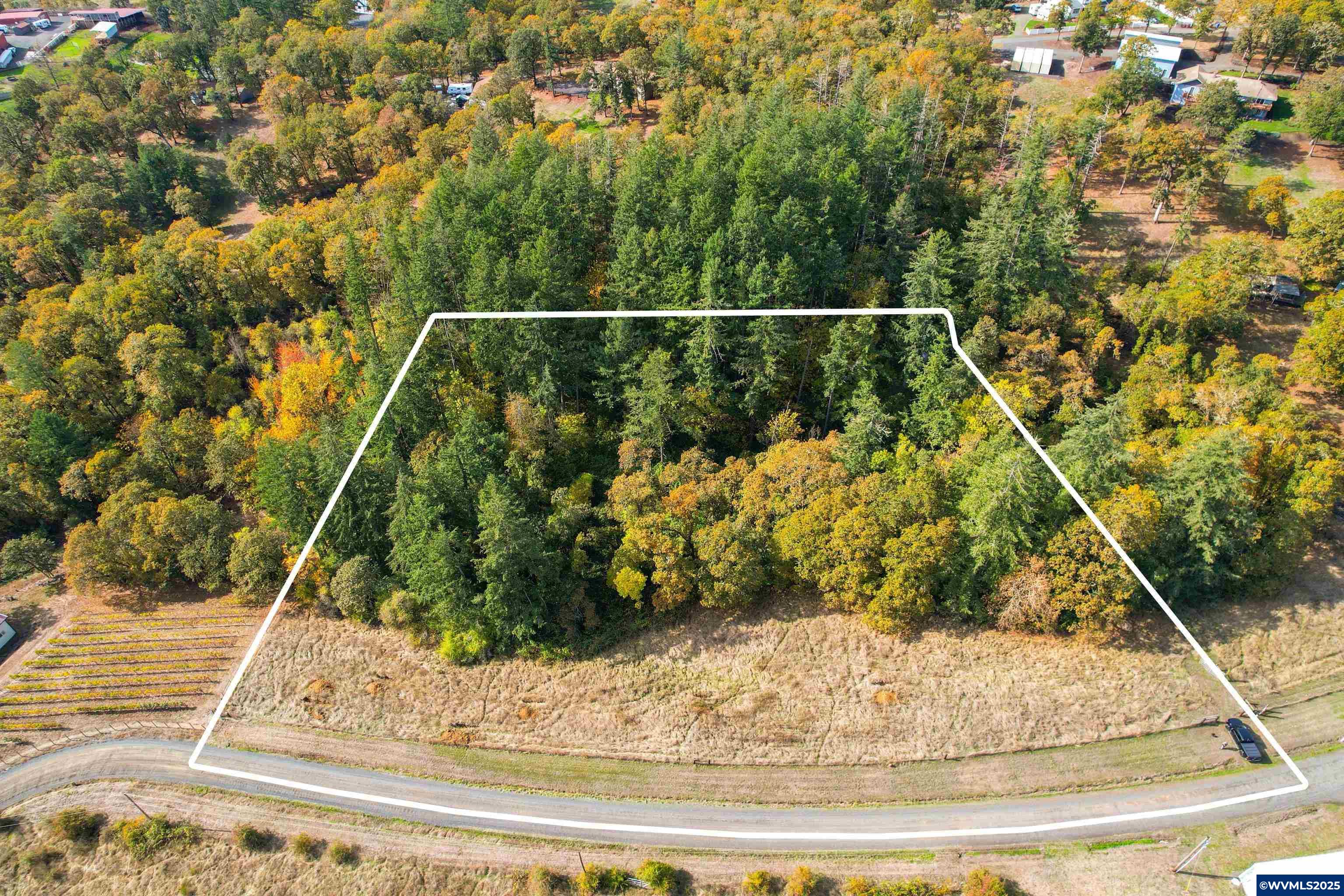 10865 Southview Loop Southeast Jefferson, OR 97352 - Photo 10 of 17