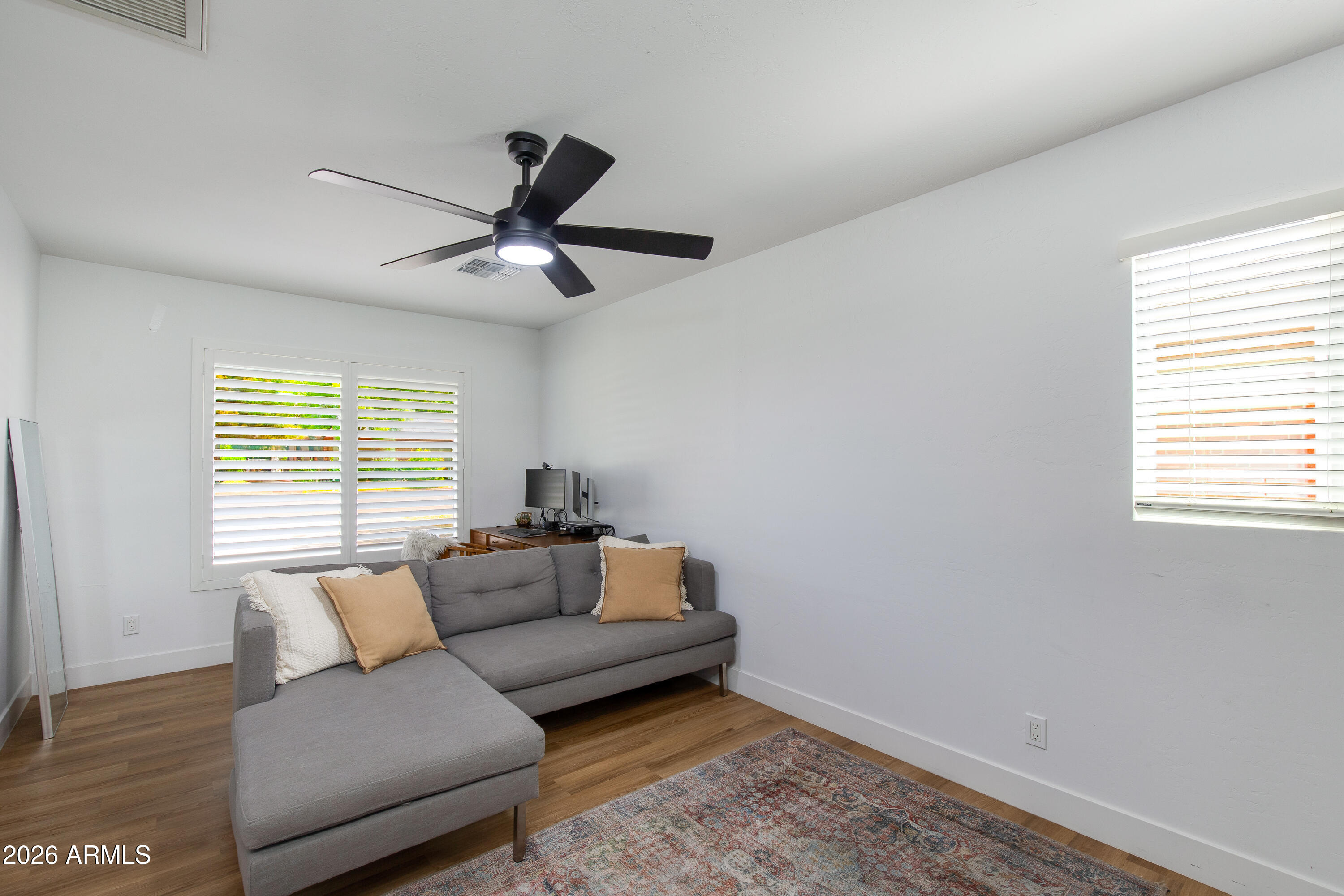 1535 West Rovey Avenue Phoenix, AZ 85015 - Photo 12 of 26 19-Rovey