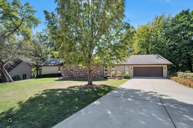 $410,000 | 7 Bristol Green, Bourbonnais, IL 60914