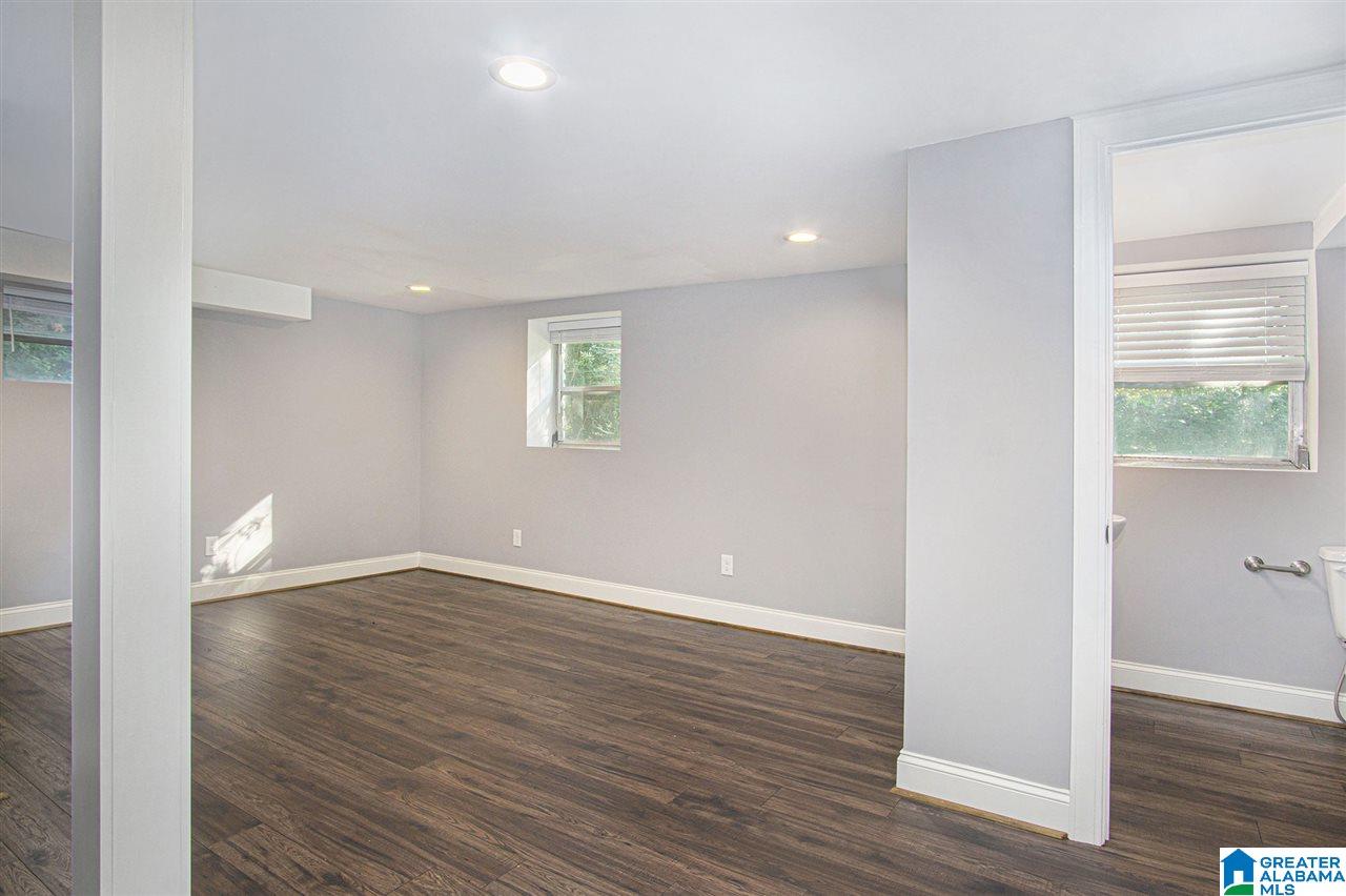 2945 Green Valley Road Birmingham, AL 35243 - Photo 9 of 28