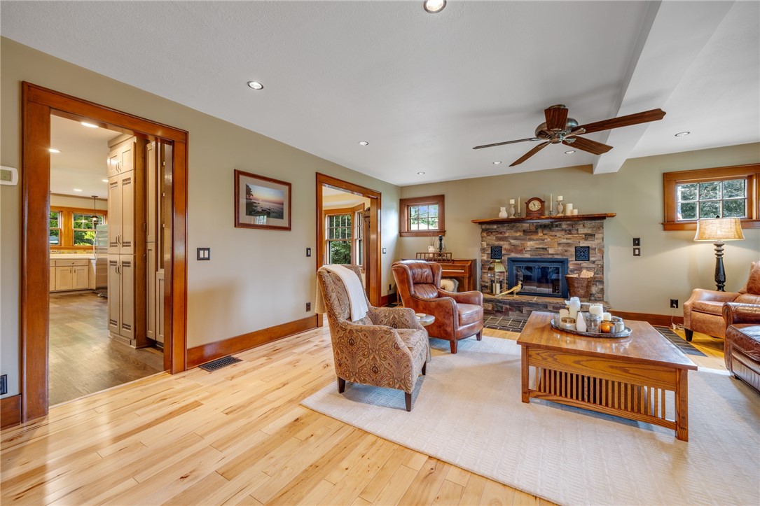 489 Helendale Road Irondequoit, NY 14609 - Photo 19 of 50
